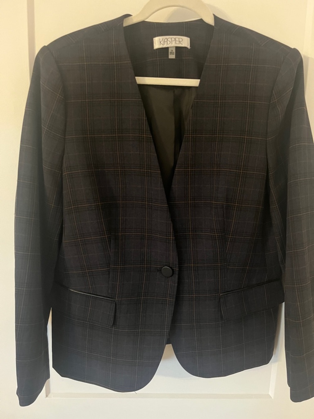 Kasper Navy and Black Plaid Single-Button V-Neck Blazer